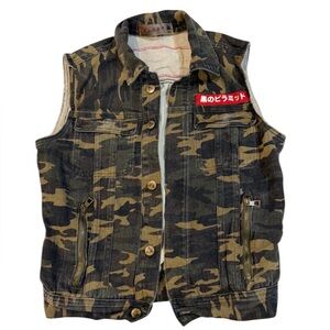 Black Pyramid Camo Denim Vest – Men’s Small